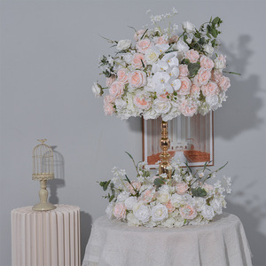Couronne de fleurs roses et blanches, centre de table romantique, boule de fleurs artificielles, décoration de mariage, ornement de table de fond - Product Image 4
