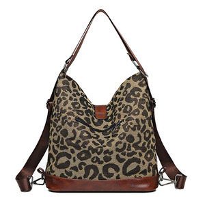 Sac fourre-tout en jean japonais avec porte-clés et bijoux en jute, modèle juillet - Product Image 5
