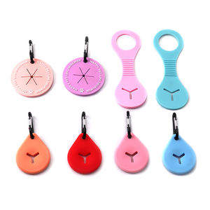 Customized Silicon <b>Poop</b> <b>Bag</b> Holder Hands Free Holder <b>Poop</b> <b>Bag</b> Clip Waste <b>Bag</b> Clip Leash Dog Accessories - Product Image 2