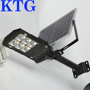 Prix usine <span class=keywords><strong>extérieur</strong></span> IP66 lampadaire <span class=keywords><strong>solaire</strong></span> <span class=keywords><strong>lampe</strong></span> extérieure 400W capteur de mouvement à lumen élevé tout en deux lampadaire <span class=keywords><strong>solaire</strong></span> à LED - Product Image 2