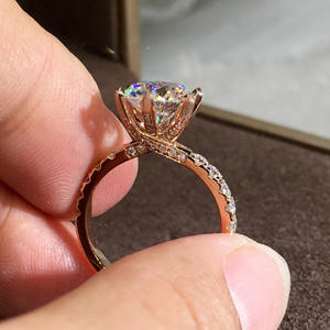 Anello F1565 in Oro Rosa con Diamante Taglio Brillante Rotondo Colore G Naturale Gioiello di Fidanzamento per Donna - Product Image 2