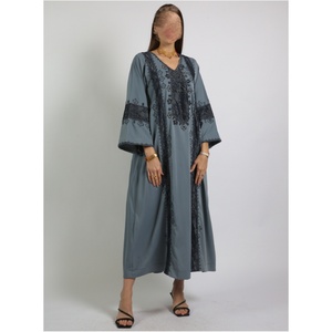Robe de caftan islamique traditionnelle pour femmes musulmanes - Product Image 1