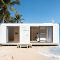 Villa de luxe préfabriquée à toit plat de 2 chambres, maison moderne en panneaux sandwich en bois, structure en acier léger, assemblage rapide, prête à l'emploi