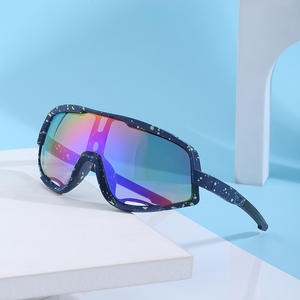 Gafas de Sol Deportivas Polarizadas UV400 con Marco de PC, Protección Solar para Ciclismo y Montañismo al Aire Libre, Unisex, Azules - Product Image 3