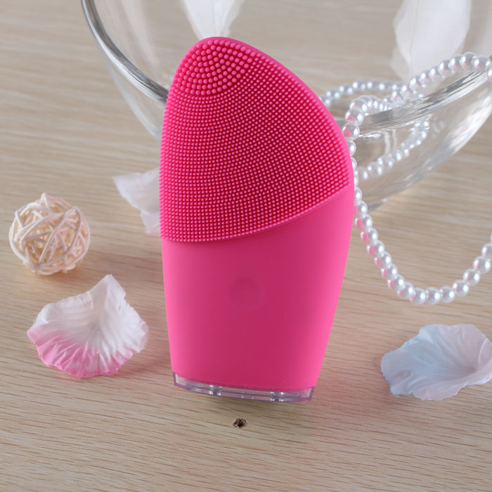 Home Use Deep Cleaning Waterproof Face Cleaning Brush Electric Sonic Silicone Facial Cleansing Brush