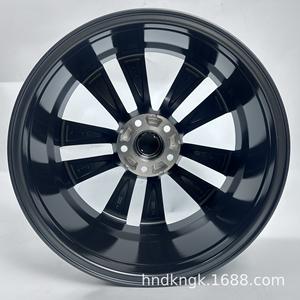 <span class=keywords><strong>ล้อ</strong></span>แม็กซ์อะลูมิเนียมฟอร์จ <span class=keywords><strong>18</strong></span> นิ้ว สำหรับรถยนต์เมอร์เซเดส-เบนซ์ E-Class ดีไซน์หลายก้าน <span class=keywords><strong>ขอบ</strong></span> ET35 สีเงิน พร้อมน็อต - Product Image 4