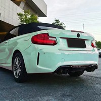 Kit carrosserie complet pour BMW Série 2 F22 modifiée M2C : pare-chocs avant, pare-chocs arrière, marchepieds latéraux.
