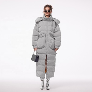 Manteau Long Oversize en Duvet pour <span class=keywords><strong>Femme</strong></span> en Stock, <span class=keywords><strong>Doudoune</strong></span> Imperméable Brillante Gris Argenté, Vêtement d'Extérieur Chaud d'Hiver Tombant Sous le Genou - Product Image 2