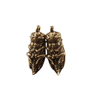 Llavero con Colgante de Cigarra de Latón, Estilo Chino Vintage, Metal Envejecido, Accesorio para Llaves de Coche - Product Image 5
