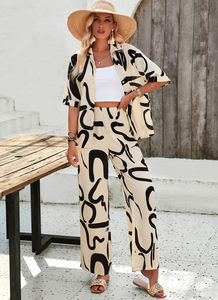 Nuova Tendenza 2026: Completo Due Pezzi da Donna con Stampa, Manica Corta, Casual, Set Pantaloni - Product Image 5