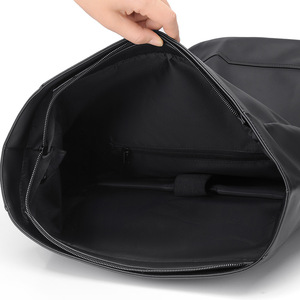 Sac à dos pour homme en nylon, à enroulement, imperméable, 20-35L, style minimaliste, toutes saisons - Product Image 3