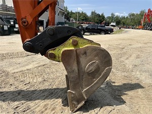 Excavatrice sur chenilles Hitachi ZX135 US d'origine japonaise, mini-pelleuse Hitachi Zaxis ZX135 US économique et excellente - Product Image 5