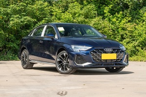 <span class=keywords><strong>Audi</strong></span> <span class=keywords><strong>A3</strong></span> A3L Limusina 35 TFSI Versión Fashion Sport <span class=keywords><strong>2022</strong></span> Usado, Sedán Compacto de Segunda Mano, Vehículo de Gasolina - Product Image 3