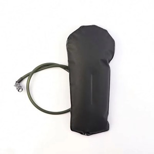 MUESTRA GRATUITA Mochila táctica de hidratación para caza al aire libre con bolsa de agua y depósito de hidratación Molle. - Product Image 3