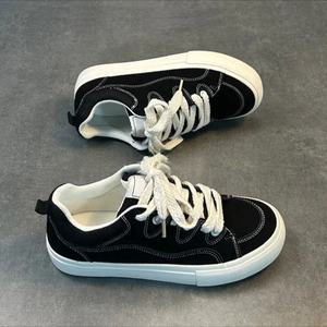Nouvelles Chaussures Décontractées pour Hommes Style Rétro à Semelle Épaisse, Tige Tricotée Respirante, Semelle Souple, Chaussures de Skate et de Planche Tendance - Product Image 2
