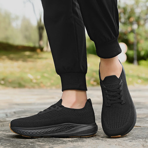 Zapatillas de deporte transpirables de punto para hombre, ligeras, con cordones, antideslizantes, suela gruesa, calzado deportivo informal diario - Product Image 4