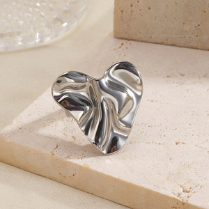 Fashion Simple Heart-shaped <b>Ring</b>,18K Gold Stainless Steel, with an Adjustable <b>Opening</b> and a Personalized Geometric Design <b>Ring</b>. - Product Image 6