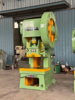 Presse à œillets DADI J23 Série 160 tonnes pour perforation de trous avec volant à manivelle simple