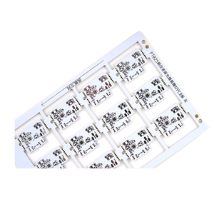 Carte de circuit imprimé multicouche de <span class=keywords><strong>masque</strong></span> de <span class=keywords><strong>soudure</strong></span> blanc de matériau de base en aluminium de haute qualité pour le logiciel - Product Image 3