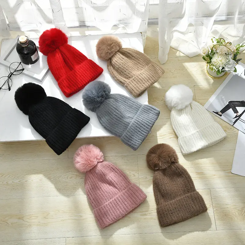 Custom Lady autumn winter thickened ball warm knit hat fashion lovely package solid color hat wholesale