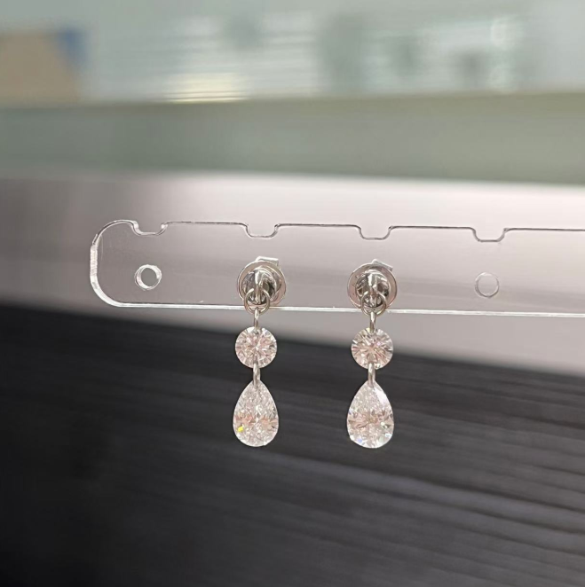 ทองคำขาว 10K รุ่น AUDE0003413