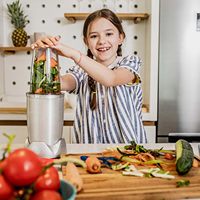Vente chaude Haute Puissance Sans BPA Professionnel Nutri Blender Multifonctionnel Table Juicer Blender Avec Accessoires