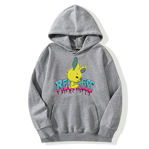 Sweat à capuche unisexe noir en maille ample avec imprimé <span class=keywords><strong>Pikachu</strong></span> vieilli et graffiti 'RECKLESS' - Streetwear anime audacieux Printemps ODM - Product Image 2