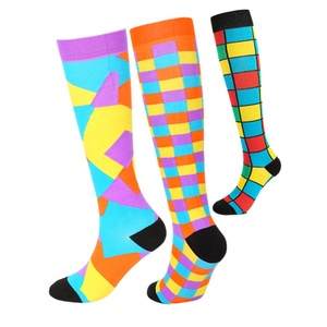 Bệnh Viện Sử Dụng Người Đàn Ông Và Phụ Nữ 20-30Mm Hg Cao Chạy Điều Dưỡng Thể Thao Nén Vớ Thời Trang Thể Thao Hàng Ngày Vớ Ngoài Trời - Product Image 2