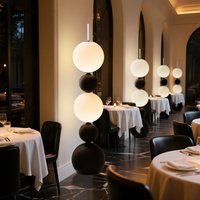 Lampadaire LED sphérique de style nordique, design moderne haut de gamme, lumière décorative tendance pour salons et autres espaces, en forme de gourde