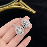 Boucles d'oreilles de luxe en platine Pt950 avec diamants de laboratoire taille poire et ovale, certifiées IGI, 2,449 ct, pierres latérales