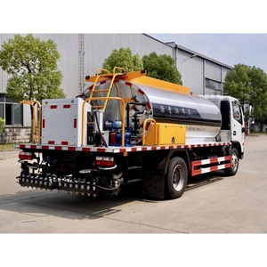 Camión Pulverizador de Asfalto 4x2 de Bajo Precio, Distribuidor Inteligente de Asfalto con Bomba Central y Motor para Pavimentación - Product Image 1