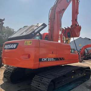 Excavatrice Doosan d'<span class=keywords><strong>occasion</strong></span> de haute qualité, modèle Doosan Dx225lc, excavatrice hydraulique pour machines de construction en stock - Product Image 1