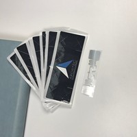 Autocollant NFC 13,56 MHz le moins cher, impression personnalisée, médias sociaux, étiquette RFID en PVC imperméable, puce NFC 213 215 216