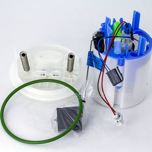 Conjunto de módulo de bomba de combustible Hella A2044700894 para <span class=keywords><strong>Mercedes</strong></span> Benz <span class=keywords><strong>AMG</strong></span> <span class=keywords><strong>C250</strong></span> C300 C350 GLK350 C63 - Product Image 4