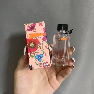 Hoa Hồng giả<span class=keywords><strong>i</strong></span> trí bán chạy nhất của hoa hồng ban ngày ánh sáng lâu dà<span class=keywords><strong>i</strong></span> Eau De Cologne phụ nữ sang trọng phiêu lưu hương dâu tây thơm - Product Image 3