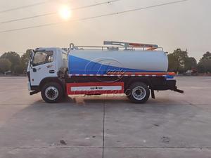 รถดูดฝุ่น Dongfeng D7 8000L แบบสองเพลา 6 ล้อ หมุนได้ 360 องศา °   แขนดูดแบบหมุนสำหรับการดูดตะกอนและอุจจาระอย่างรวดเร็ว - Product Image 3