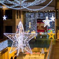 Décorations lumineuses de Noël de luxe, lumières LED en forme de boule 3D, grosses boules de Noël décorées pour le plafond