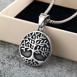 Collar con Colgante de Acero Inoxidable yunnique, Diseño Unisex de Sol, Luna y Árbol, Joyería de Moda, Regalo para Combinar con Ropa - Product Image 3