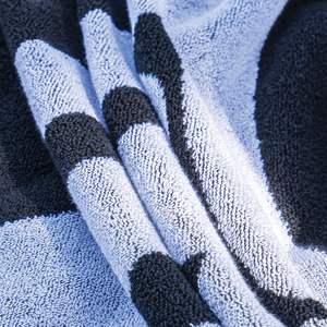 Serviette de sport, yoga et plage en coton jacquard personnalisée, séchage rapide, absorbante, avec logo, design moderne et original, fabriquée par des experts - Product Image 4