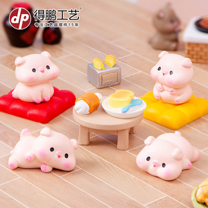 Figura Decorativa de Cerdo en Resina, Miniatura de Animal para Decoración del Hogar o Escritorio, Marca Dp Craft - Product Image 2