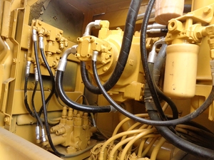 Excavatrice Caterpillar 320BL d'occasion, Japon, bon état, capacité de 20 tonnes, vente à prix réduit, 320B 320C 320CL, moteur, boîte de vitesses, pompe - Product Image 3