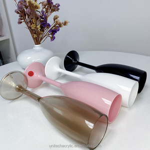 Mariage acrylique en <span class=keywords><strong>cristal</strong></span> stocké de logo personnalisé pour flûtes à <span class=keywords><strong>champagne</strong></span> verres en plastique de couleur rose noir personnalisés approvisionnement en vrac - Product Image 5