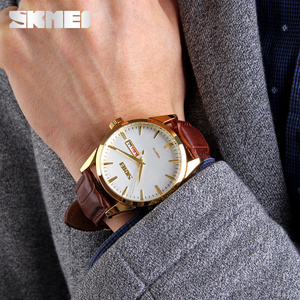 Montre chronographe ronde pour homme, bracelet en cuir de luxe, montre à quartz étanche 30M - Product Image 1