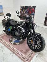 Benda Huishi 250 250cc Bobber Cruiser V-Twin Refroidissement Liquide CVT Automatique ABS+TCS 19kW Puissance Smart Connect Vitesse Maximale >80km/h