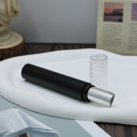 Tube de rouge à lèvres vide Yuecai, capuchon transparent, applicateur biseauté argent chromé, conteneur pour baume à lèvres ou déodorant, logo personnalisé