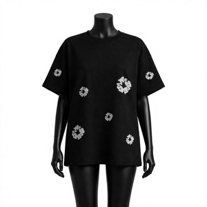 Camiseta Negra de Cuello Redondo para Mujer, Talla Grande, Manga Corta, Ecológica, de Secado Rápido, Transpirable, Corte Regular, Algodón Jersey, para Todas las Temporadas - Product Image 1