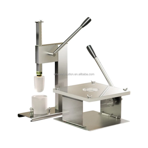 Machine à Kachori, presse à Samosa, machine à pâte Gujiya, machine à Modak, machine à Puri, machine à Bhatura, presse à pâte Litti - Product Image 3