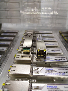Émetteur-récepteur Ethernet SFP en cuivre Finisar FCLF8522P2BTL original - Product Image 2