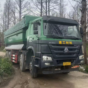 Camion benne d'occasion Sinotruk HOWO 6X4/8X4/10/12 roues, 336/371/375/420 CV, 50 tonnes, camion-benne basculant HOWO - Product Image 1