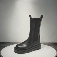 Sepatu Boots Wanita Kulit Sapi Asli Setengah Betis Model Slip-On, Bernapas, Meningkatkan Tinggi Badan, untuk Musim Semi, Gugur, dan Dingin